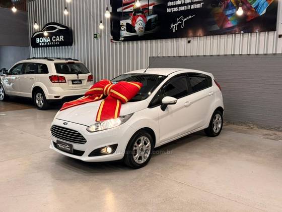 FORD FIESTA 1.6 SE HATCH 16V FLEX 4P MANUAL